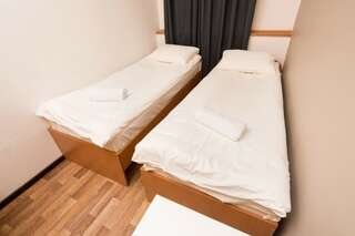 Хостел Z Hostel Иркутск Двухместный номер с 2 отдельными кроватями-6