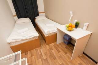Хостел Z Hostel Иркутск Двухместный номер с 2 отдельными кроватями-1
