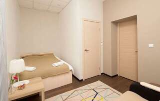 Хостел Z Hostel Иркутск Номер стандарт улучшенный-1